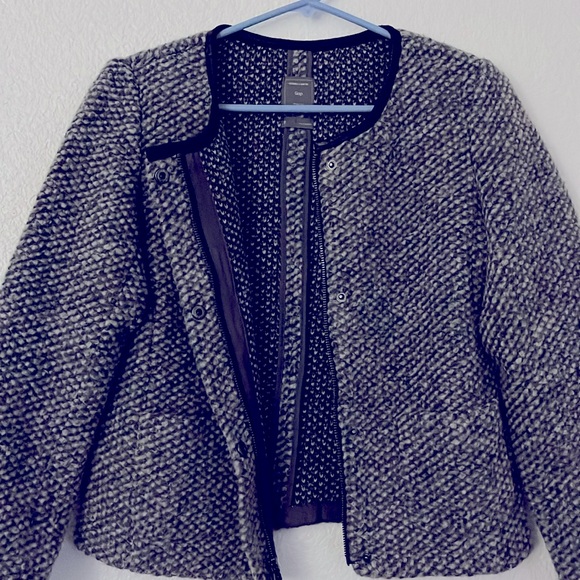 GAP Birdseye knit round neck blazer. Grey/Black. Size 8. - Picture 3 of 4